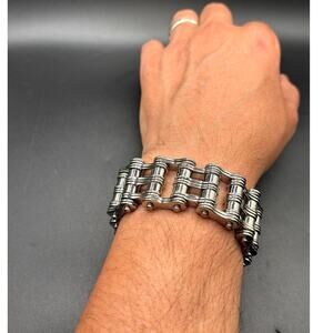 Men's Stainless Steel Motorcycle Double Chain Link 8.5" Bracelet Signed NEW